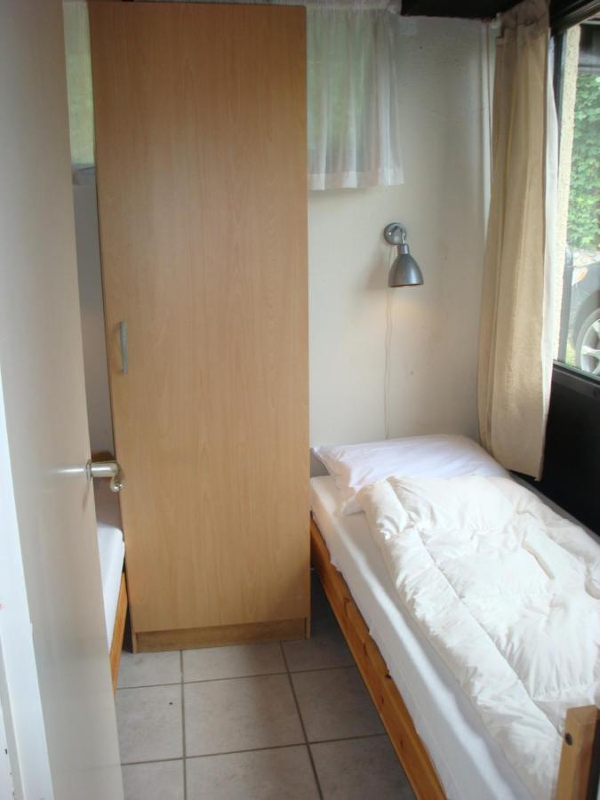 Gardameer-Tignale-Hasewinkel Buitenkant foto